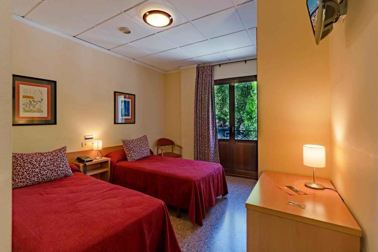 קוסנטיינה Hotel Anna מראה חיצוני תמונה