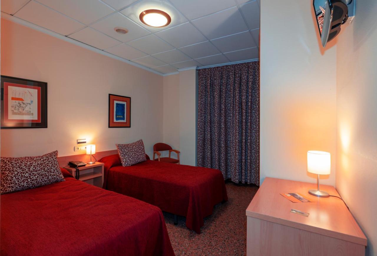קוסנטיינה Hotel Anna מראה חיצוני תמונה