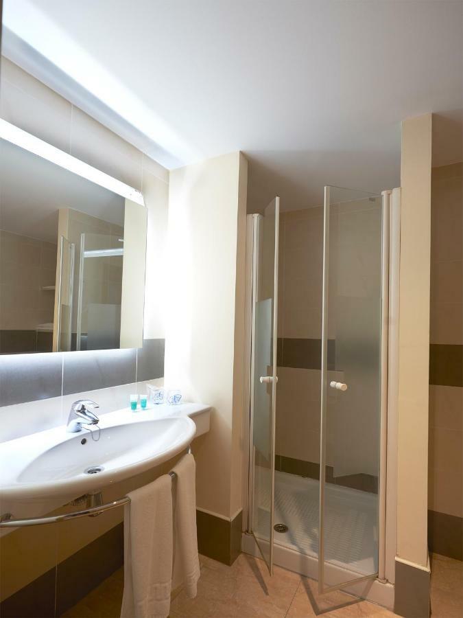 קוסנטיינה Hotel Anna מראה חיצוני תמונה