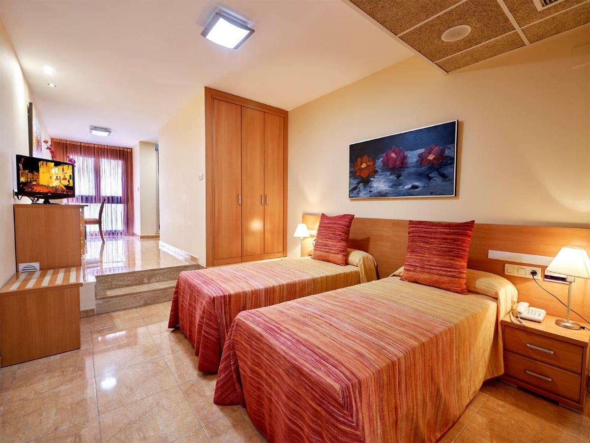 קוסנטיינה Hotel Anna מראה חיצוני תמונה